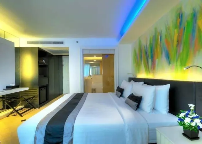 Aspira Skyy Sukhumvit 1 4* バンコク都