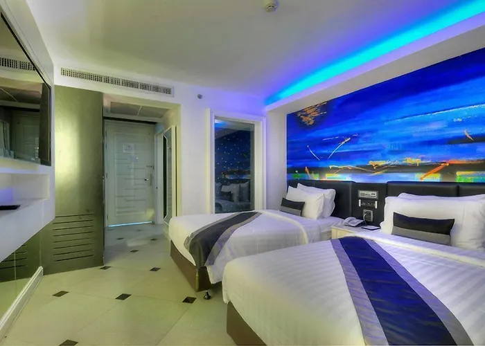 Aspira Skyy Sukhumvit 1 Hotell 4*