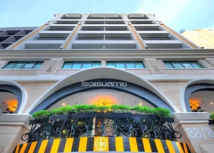 ホテル Aspira Skyy Sukhumvit 1 4*
