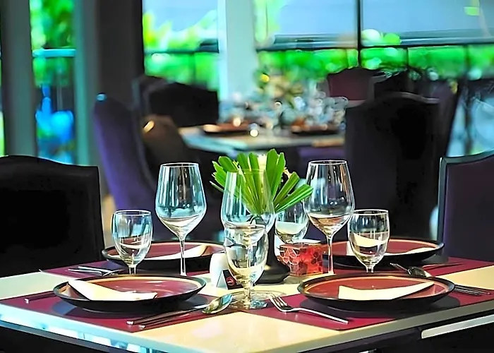 Aspira Skyy Sukhumvit 1 ホテル バンコク都