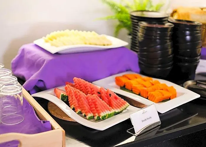 Aspira Skyy Sukhumvit 1 ホテル バンコク都