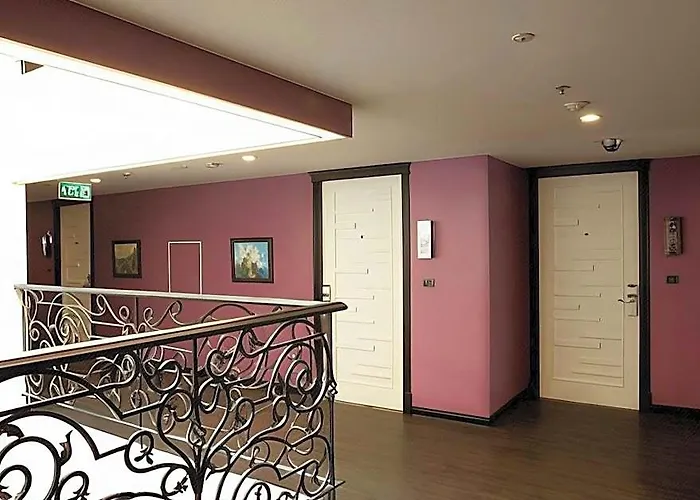 Aspira Skyy Sukhumvit 1 ホテル