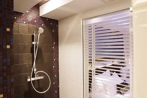 Aspira Skyy Sukhumvit 1 Hotell 4*